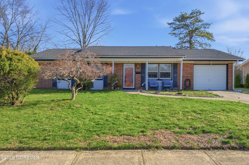 6 Hunterdon Ave, Monroe, NJ, 08831-8511 | Card Image