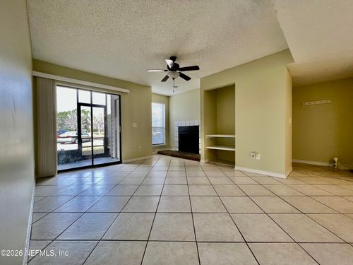 271-10200 Belle Rive Blvd, Jacksonville, FL, 32256-9057 | Card Image
