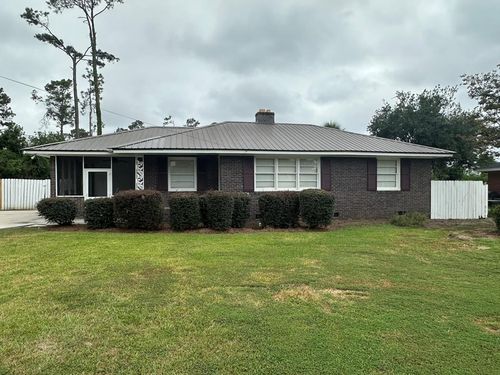 2208 White Oak Dr, Valdosta, GA, 31602-2324 | Card Image