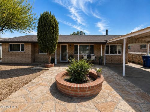 7116 Orange Tree Ln, El Paso, TX, 79915-3516 | Card Image