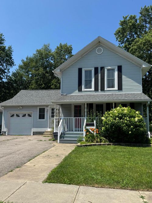 411 N Elm Street N, Three Oaks, MI, 49128 | Card Image