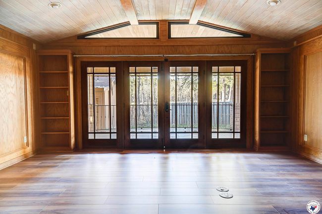 1300 Brazos St, House other with 3 bedrooms, 3 bathrooms and null parking in Texarkana TX | Image 6