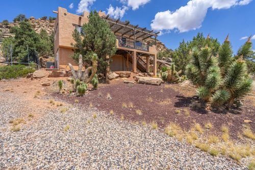 944 W Foothill Dr, Apple Valley, UT, 84737 | Card Image