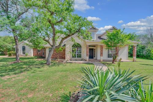 1068 Brazos Bluff Dr, China Spring, TX, 76633-3379 | Card Image