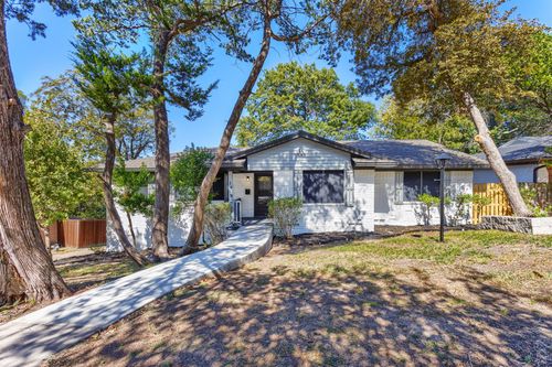 1409 Autumn Leaves Trl, Dallas, TX, 75241-1214 | Card Image