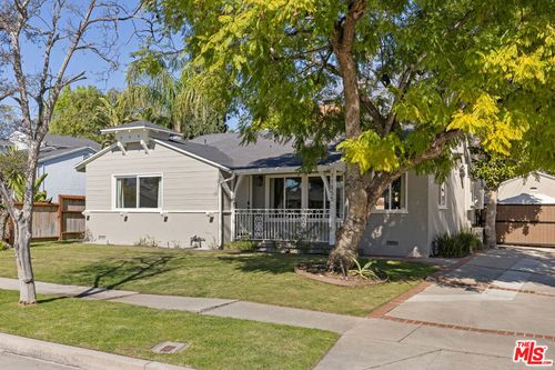 11855 Tiara St, Valley Village, CA, 91607 | Card Image
