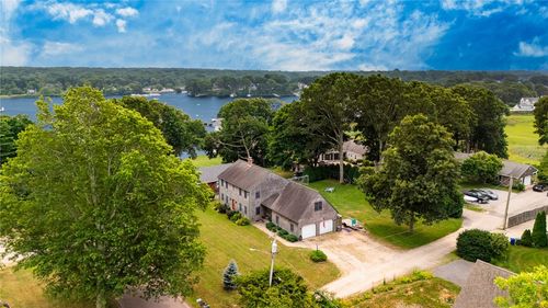 125 Winchester Drive, South Kingstown, RI, 02879 | Card Image