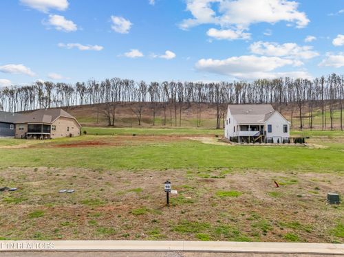 980 Black Bear Cir, Loudon, TN, 37774 | Card Image