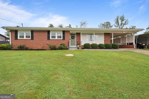 17 Waverly Cir, Newnan, GA, 30263-2723 | Card Image