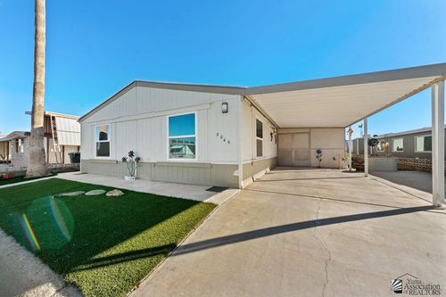 2045 S Roadrunner Ave, Yuma, AZ, 85364-6170 | Card Image