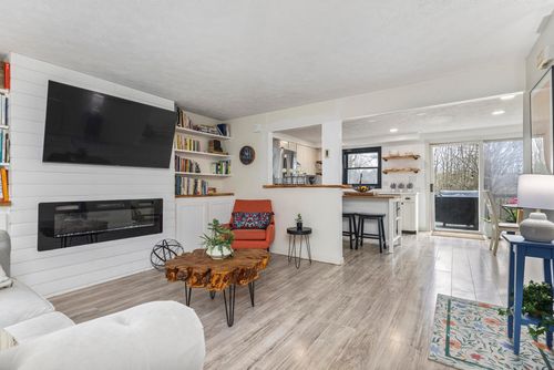 17-60 Brown Street, Kennebunk, ME, 04043 | Card Image