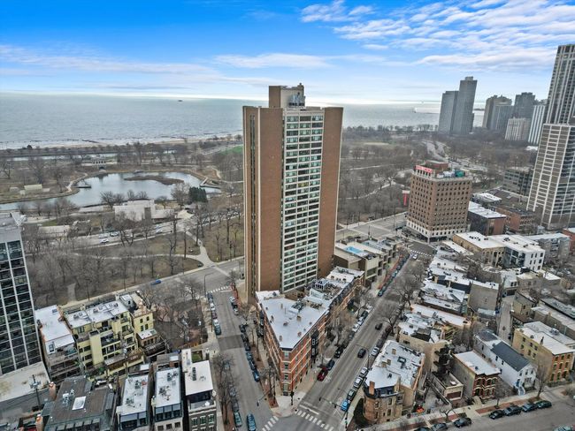 APT-1409 - 1850 N Clark St, Condo with 3 bedrooms, 3 bathrooms and 2 parking in CHICAGO IL | Image 36