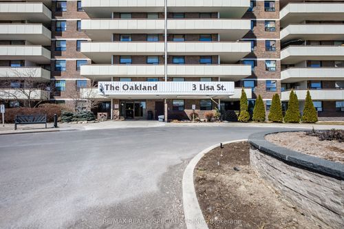 108-3 Lisa St, Brampton, ON, L6T4A2 | Card Image