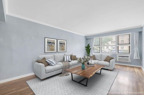 apt-1o-2 Birchwood Ct, Mineola, NY, 11501-4505 | Card Image