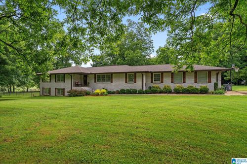 592 Roberts St, WADLEY, AL, 36276-3146 | Card Image
