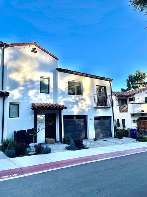 20-920 Lowena Drive, Santa Barbara, CA, 93103 | Card Image
