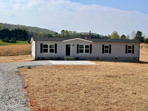 206 Edgewood Drive, Sweetwater, TN, 37874 | Card Image