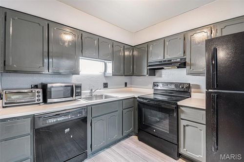 apt-d-11951 Tesson Ferry Rd, Saint Louis, MO, 63128-1461 | Card Image