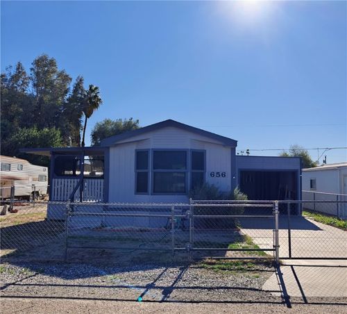 656 E Gordon Dr, Mohave Valley, AZ, 86440-9211 | Card Image