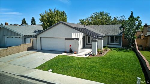 23952 Sutton Dr, Lake Forest, CA, 92630-2831 | Card Image