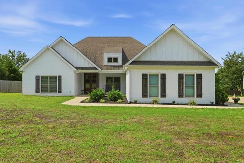 64 Hargrove Rd, Greenbrier, AR, 72058-9444 | Card Image