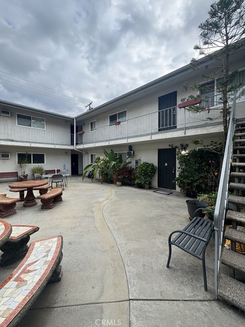 apt-i-4151 Melrose St, Riverside, CA, 92504-2535 | Card Image