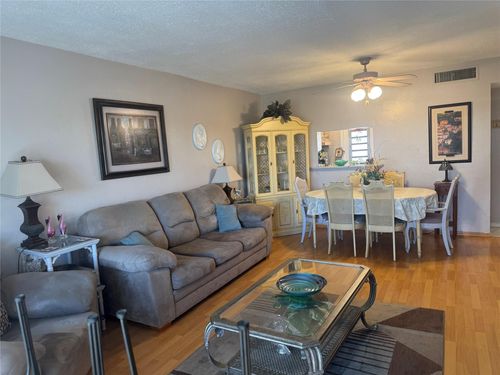 apt-315-3940 Nw 42nd Ave, Lauderdale Lakes, FL, 33319-4834 | Card Image