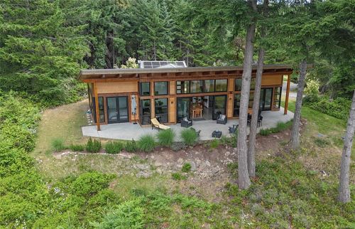 1965 Seymour Rd, Gabriola Island, BC, V0R1X6 | Card Image