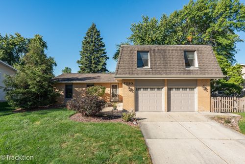 7220 Fairmount Avenue, Downers Grove, IL, 60516 | Card Image