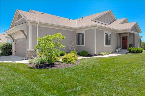 11475 S Waterford Dr, Olathe, KS, 66061-3449 | Card Image