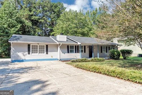 6715 Alvan Ct, Riverdale, GA, 30296-2415 | Card Image