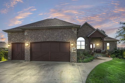 165 Gloria Ct, Branson, MO, 65616-8489 | Card Image