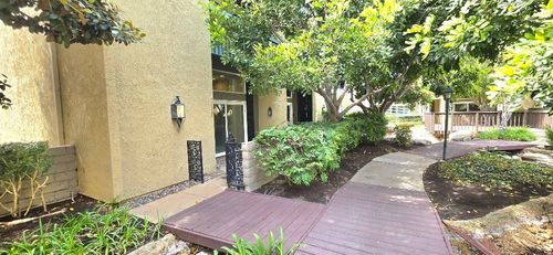 1120 Palo Verde Ave, Long Beach, CA, 90815-4728 | Card Image