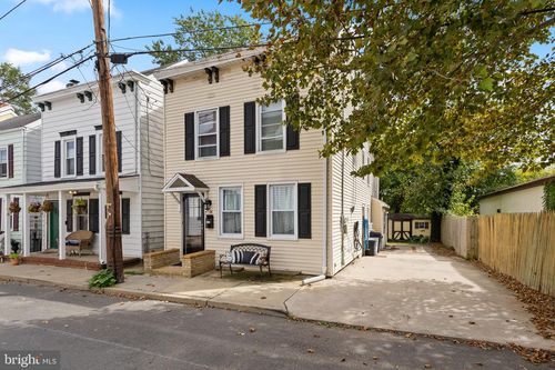 14 Miles Ave, BORDENTOWN, NJ, 08505-1314 | Card Image