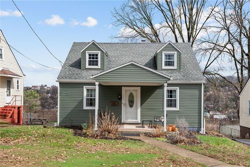 1943 Altmar St, Brookline, PA, 15226-1903 | Card Image