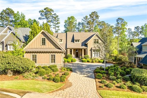 3207 Turkey Spur Ln, OPELIKA, AL, 36801-1123 | Card Image