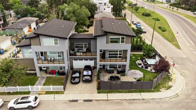 203 35 A St Sw, Home with 4 bedrooms, 4 bathrooms and 4 parking in Calgary AB | Image 2