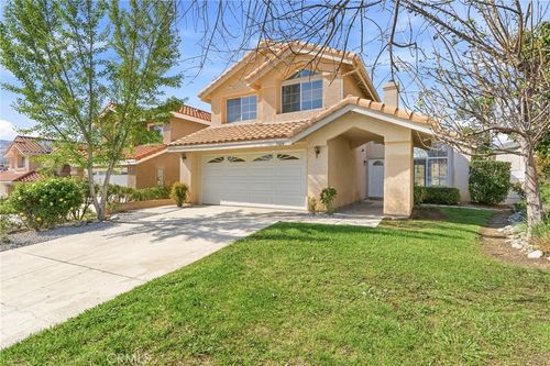 35124 Willow Springs Dr, Yucaipa, CA, 92399 | Card Image