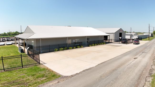 13064 Us Highway 75, Home with 0 bedrooms, 0 bathrooms and null parking in Van Alstyne TX | Image 25