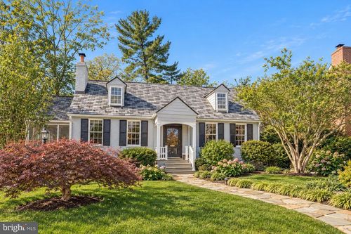 3916 Military Rd, ARLINGTON, VA, 22207-4858 | Card Image