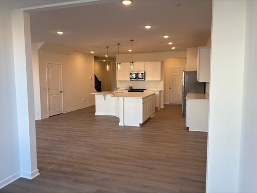 1719 Hauer Trl, Shakopee, MN, 55379-5450 | Card Image