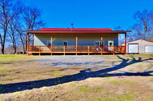 2063 Goff Ridge Rd, Pineville, MO, 64856-9234 | Card Image