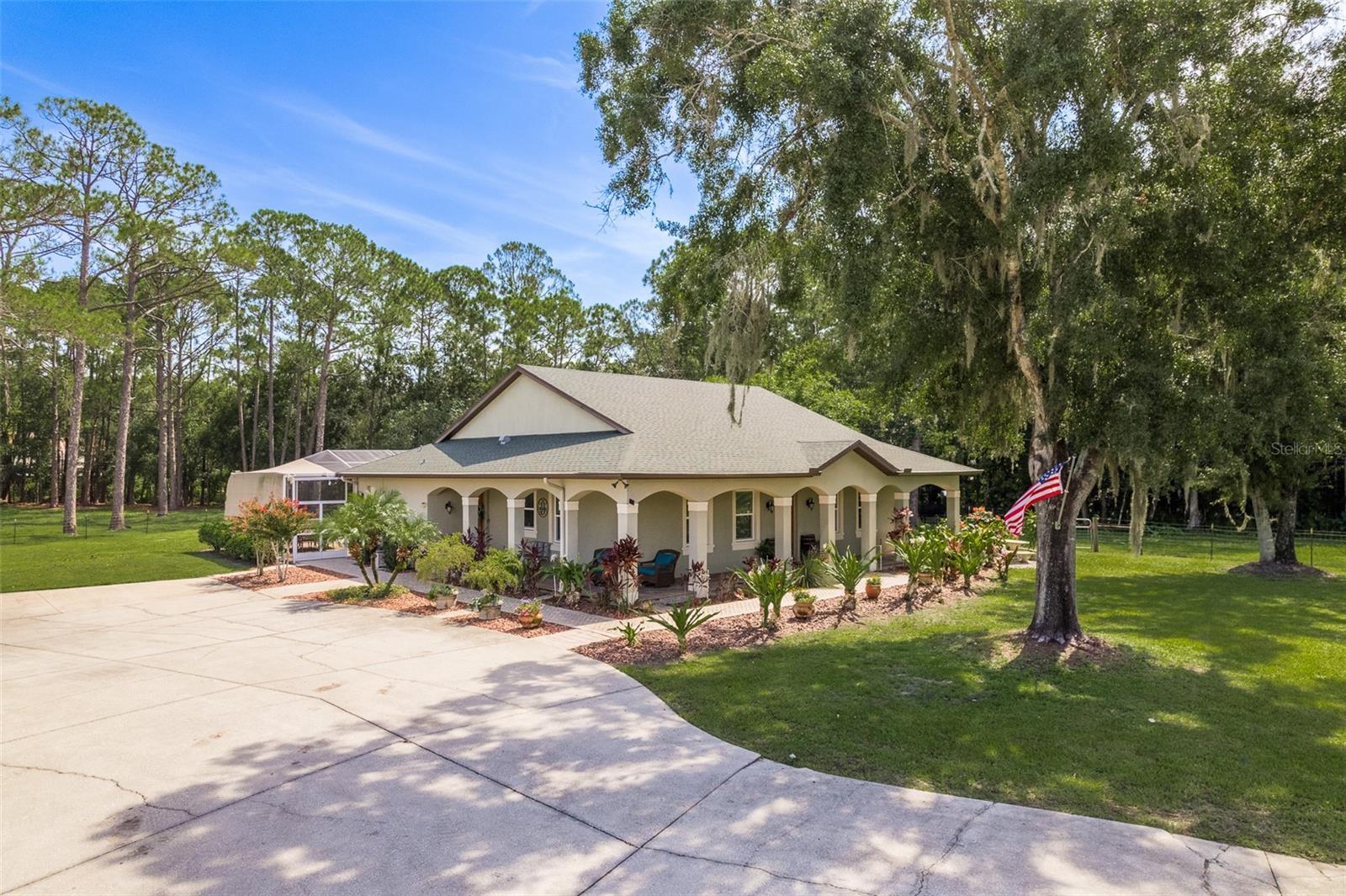 Keystone Rd, Tarpon Springs, FL 34688