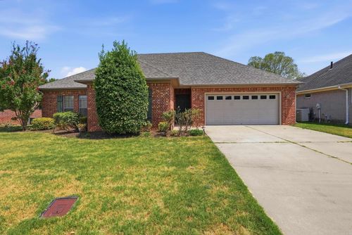 1160 Calloway Dr, Conway, AR, 72034-9427 | Card Image