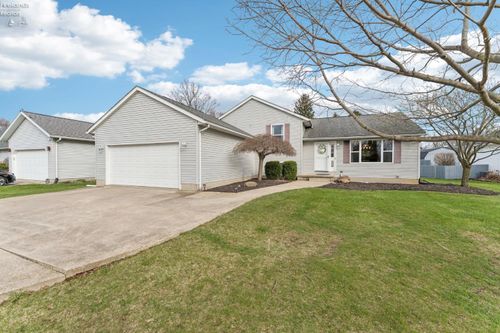 455 Mill Pond Dr, Sandusky, OH, 44870-1401 | Card Image