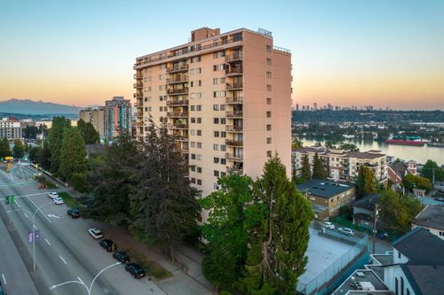 405-320 Royal Ave, New Westminster, BC, V3L5C6 | Card Image