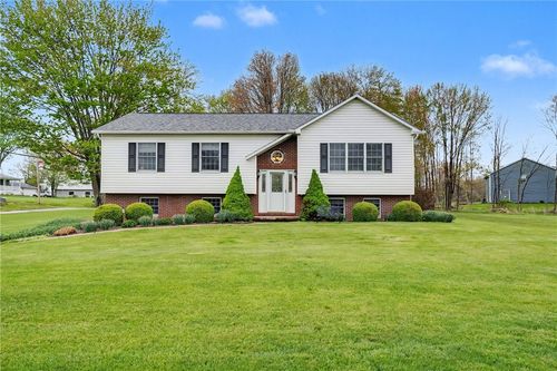 101 Kelly Blvd, Slippery Rock Boro, PA, 16057 | Card Image