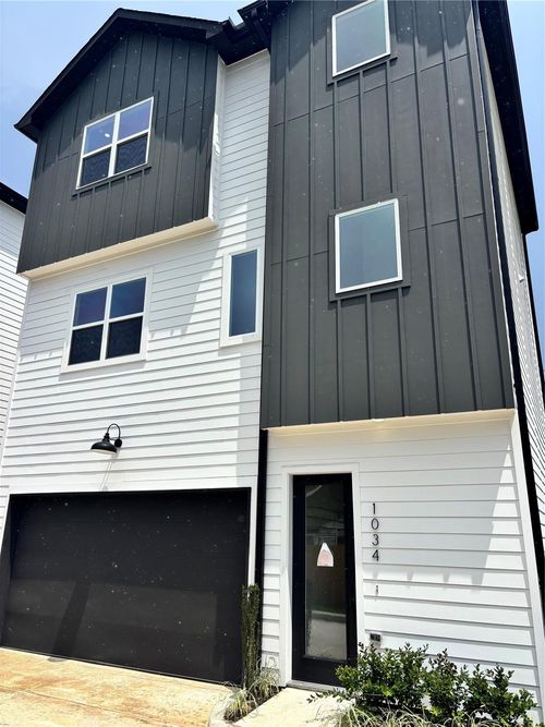 1034 Marcolin St, Houston, TX, 77088-5144 | Card Image