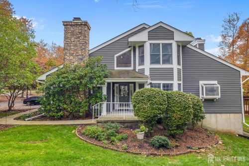 70 Coriander Dr, Princeton, NJ, 08540-9424 | Card Image