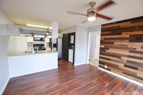 k5-94-1081 Kepakepa St, Waipahu, HI, 96797-4404 | Card Image
